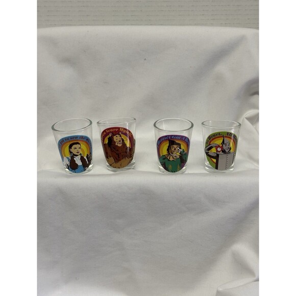 Wizard of Oz Shot Glasses Dorothy Gale, Cowardly Lion, Scarecrow, Tin Man NEW - Picture 8 of 11